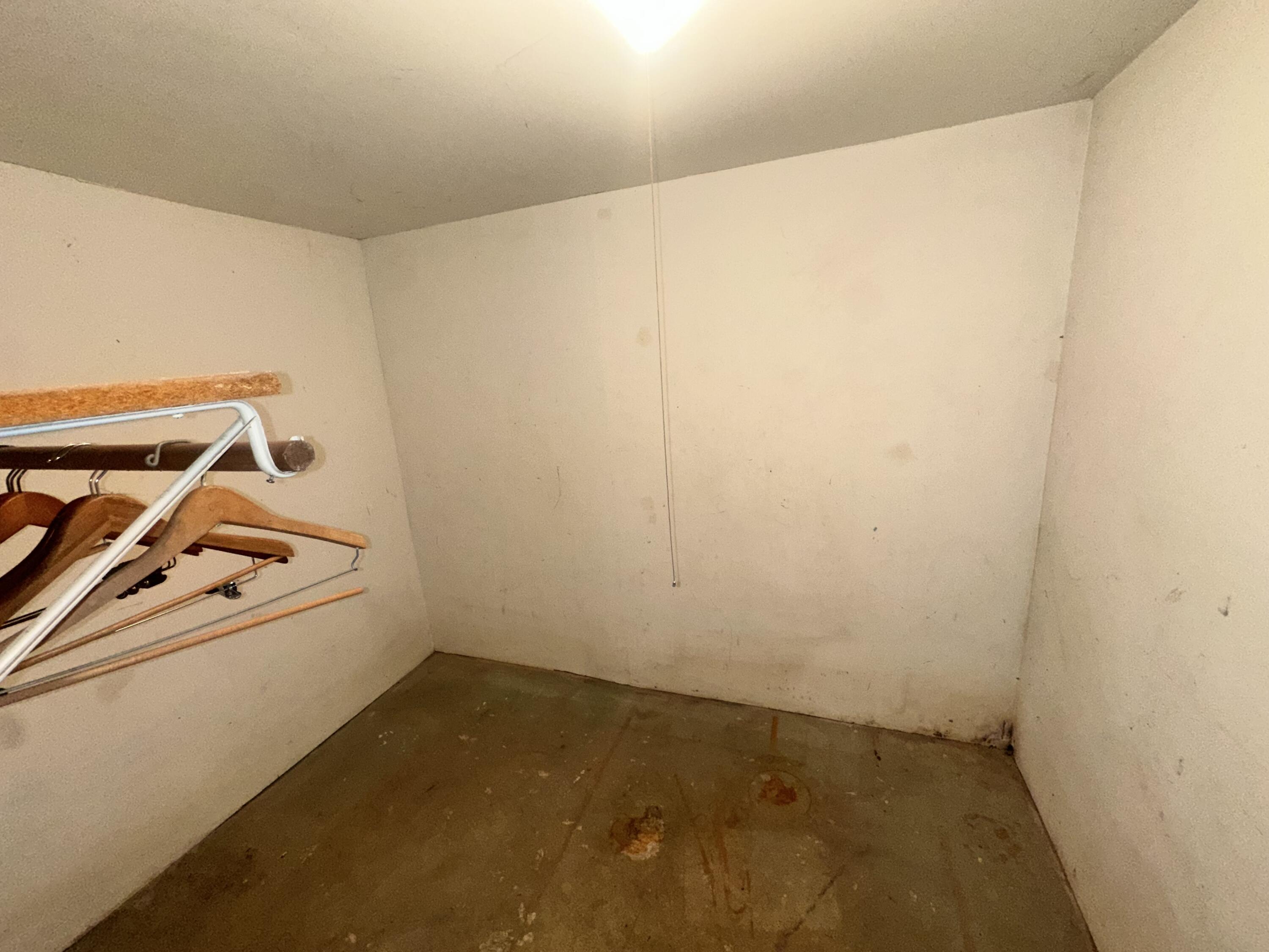 3750 South 90th Street Milwaukee, WI 53228 - Photo 20 of 38 IMG_1753