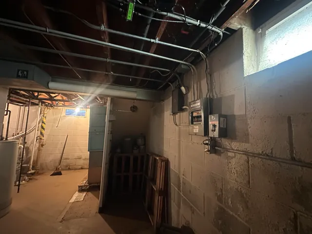 $165,000 | 3750 South 90th Street, Milwaukee, WI 53228