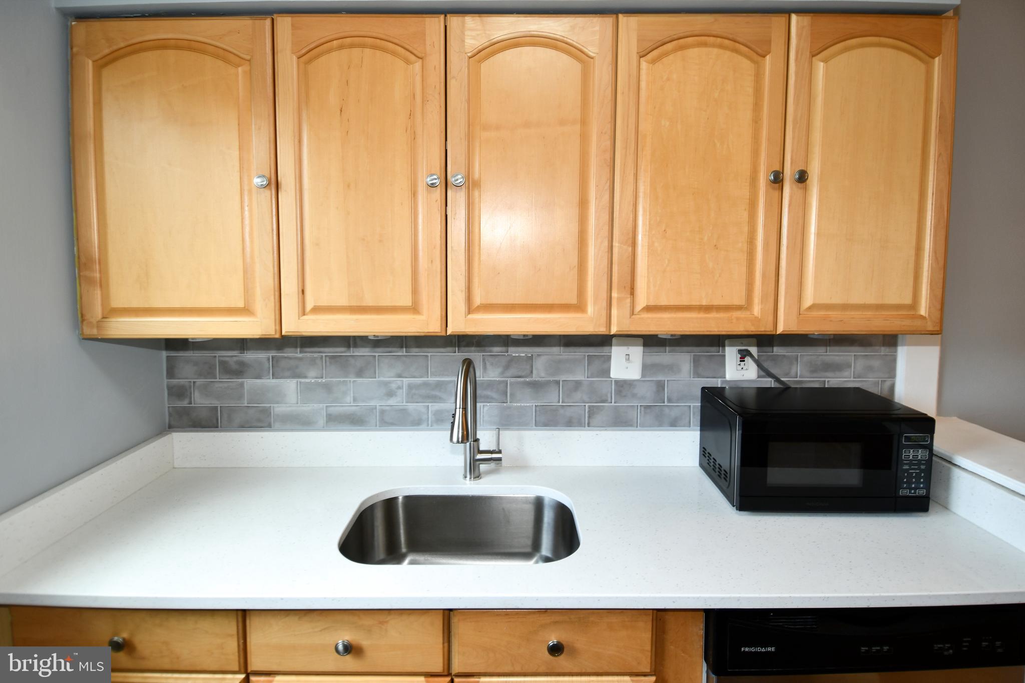 4710 Queensbury Road, Unit 2 Riverdale, MD 20737 - Photo 14 of 34