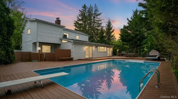 $1,528,888 | 74 Rockland Drive, Jericho, NY 11753