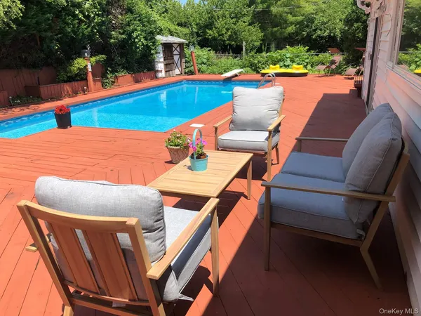 $1,528,888 | 74 Rockland Drive, Jericho, NY 11753