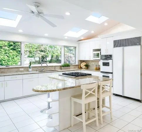 $1,528,888 | 74 Rockland Drive, Jericho, NY 11753