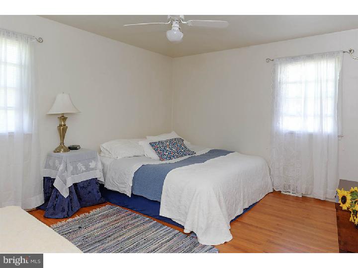 213 Cambridge Road Cherry Hill, NJ 08034 - Photo 14 of 24 Gallery Image 14