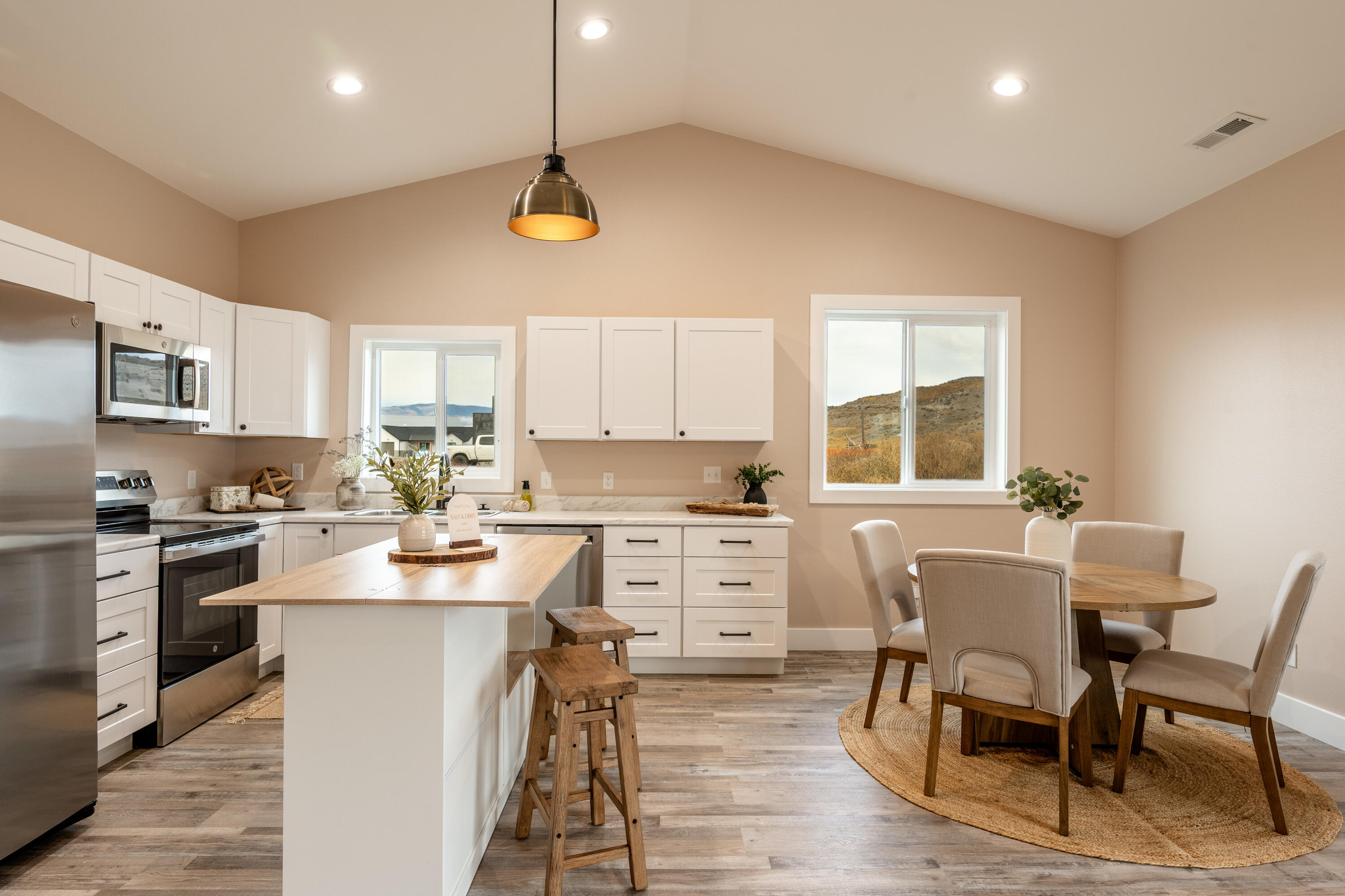 1461 Stone Rdg Dr. Ranchester, WY 82839 - Photo 14 of 38 053_dsc_9510-hdr-edit_392