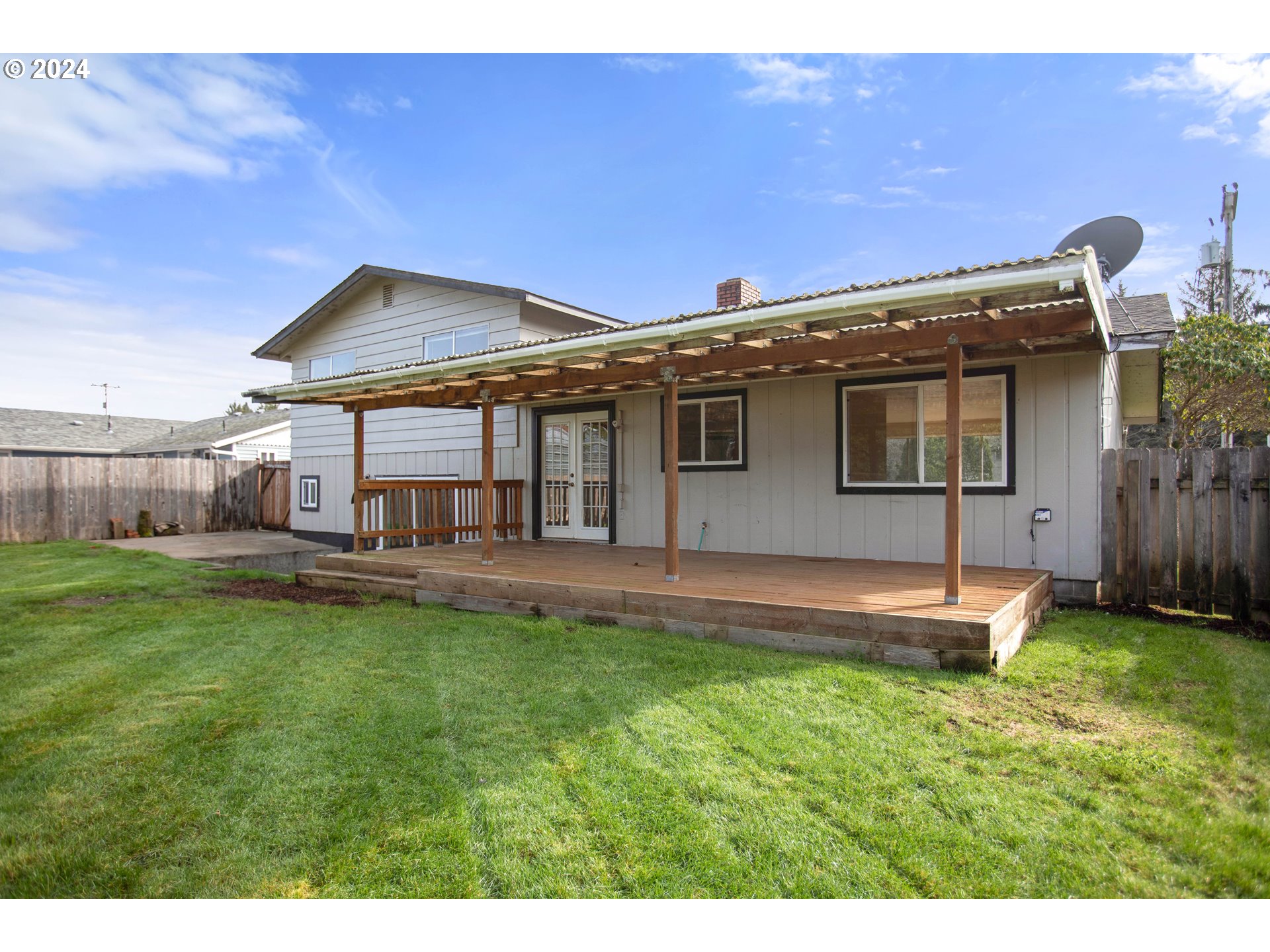 3100 Ridgeway Drive Reedsport, OR 97467 - Photo 33 of 37 Gallery Image 33