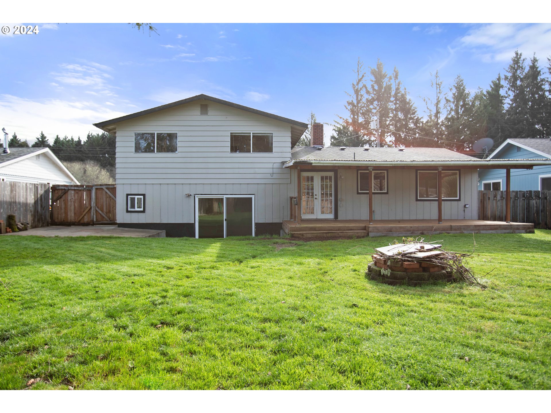 3100 Ridgeway Drive Reedsport, OR 97467 - Photo 34 of 37 Gallery Image 34
