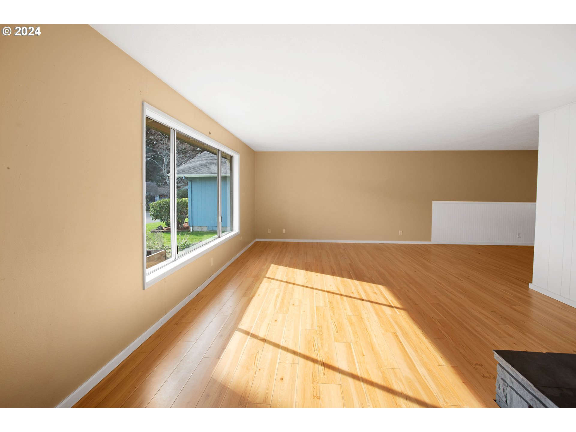 3100 Ridgeway Drive Reedsport, OR 97467 - Photo 9 of 37 Gallery Image 9