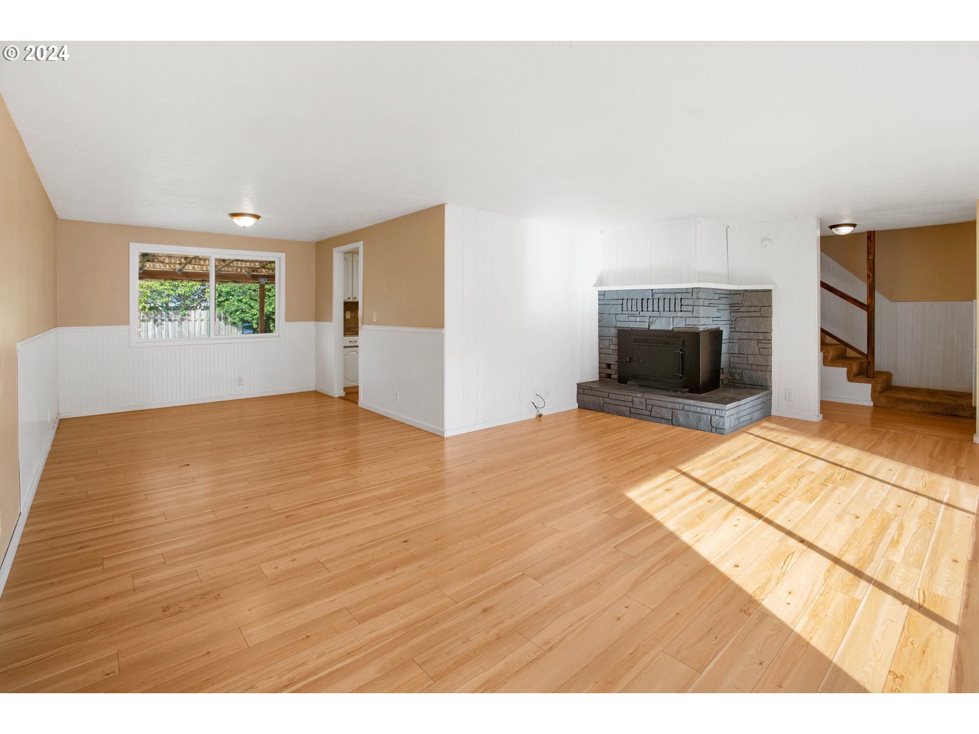 3100 Ridgeway Drive Reedsport, OR 97467 - Photo 10 of 37 Gallery Image 10