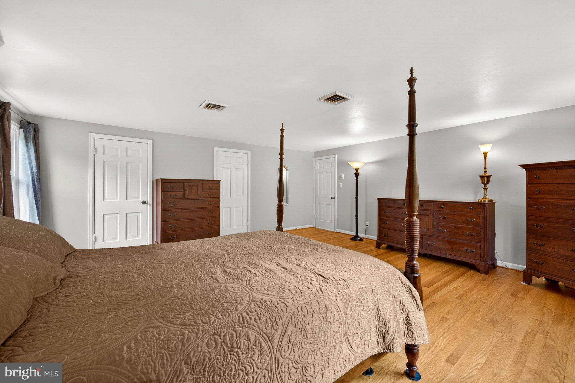 11416 Vale Road Oakton, VA 22124 - Photo 66 of 116 Gallery Image 66