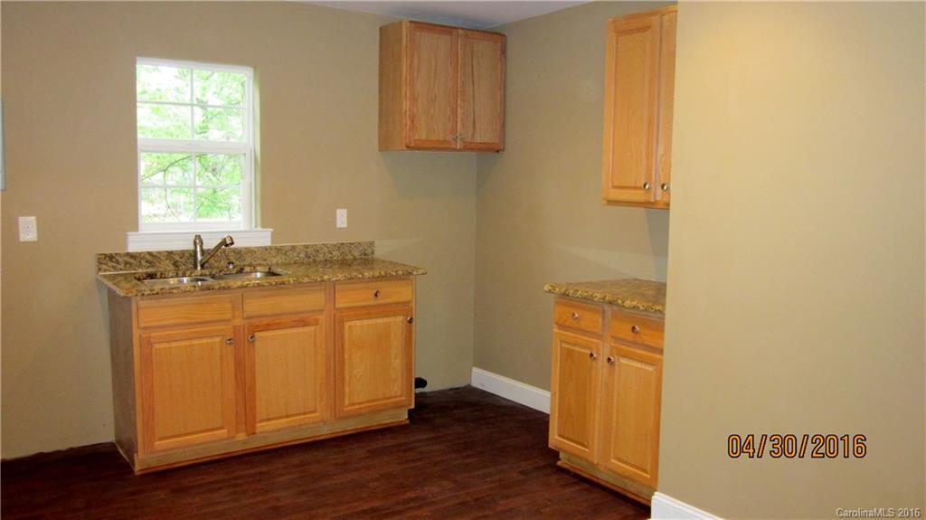 1009 Ruth Avenue Kannapolis, NC 28083 - Photo 8 of 9 Gallery Image 8