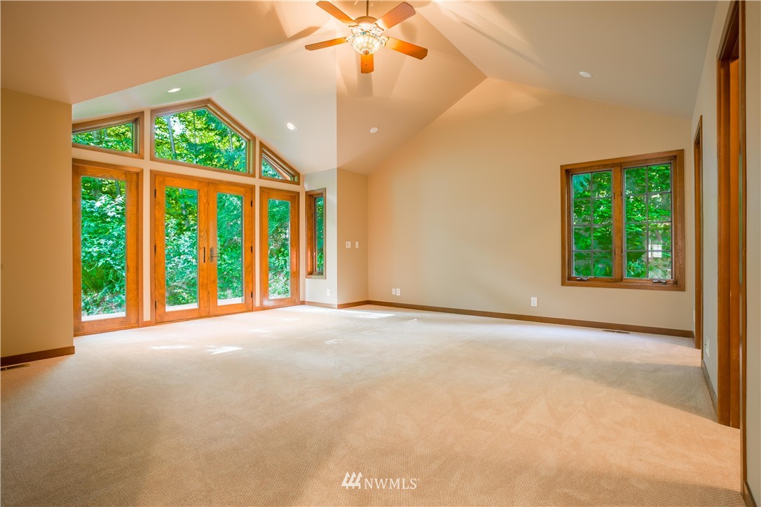 16243 Mountain View Road Mount Vernon, WA 98274 - Photo 13 of 25 Gallery Image 13