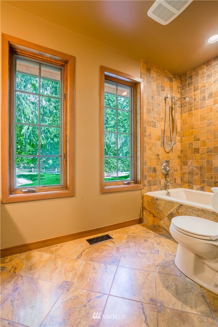 16243 Mountain View Road Mount Vernon, WA 98274 - Photo 15 of 25 Gallery Image 15