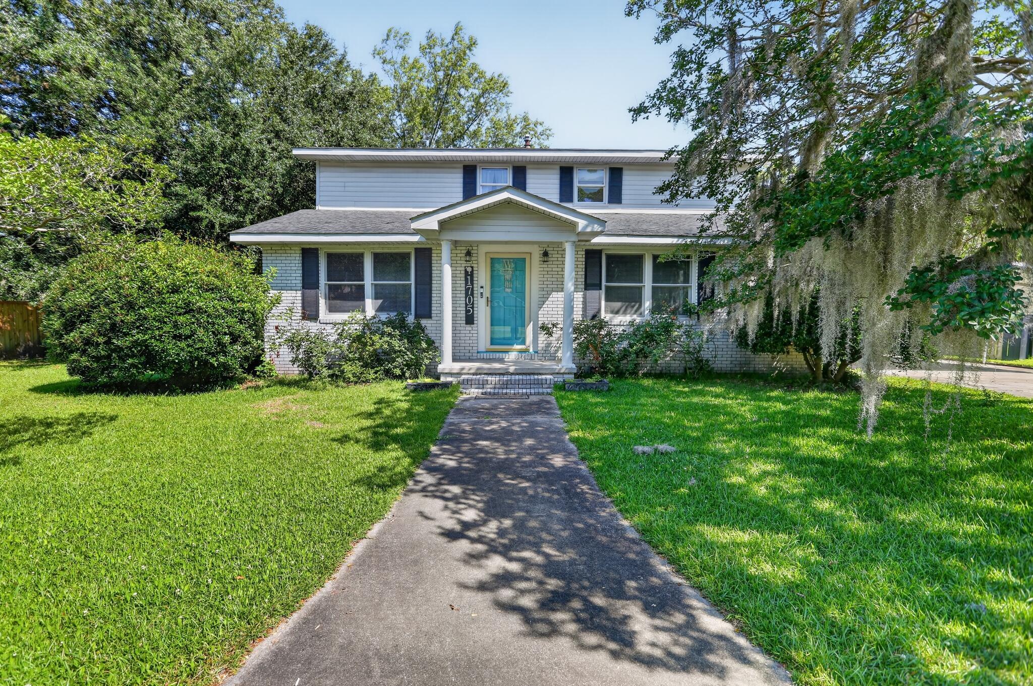 1705 Redwood Moncks Corner, SC 29461 - Photo 8 of 34