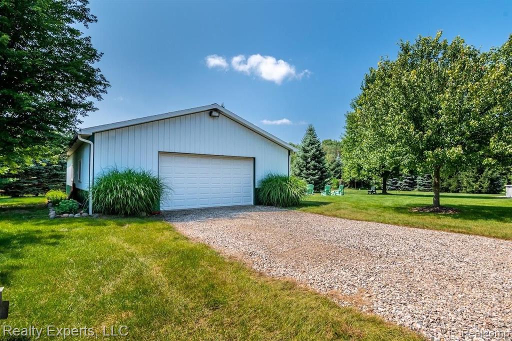 12836 Roepke Road Gregory, MI 48137 - Photo 27 of 37