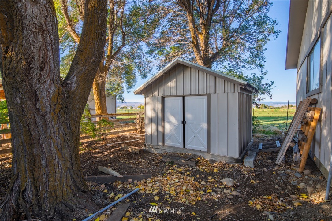 700 Lyons Road Ellensburg, WA 98926 - Photo 25 of 34 Gallery Image 25