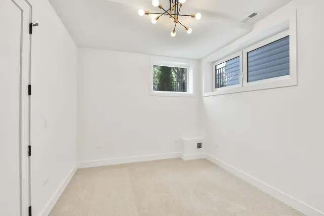 $625,000 | 2147 West Adams Street, Unit 1N, Chicago, IL 60612