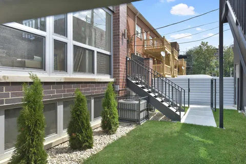 $625,000 | 2147 West Adams Street, Unit 1N, Chicago, IL 60612