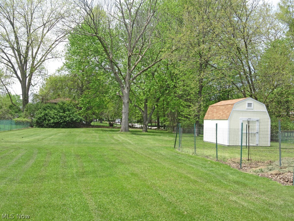 6154 Engle Road Brook Park, OH 44142 - Photo 30 of 30 Gallery Image 30