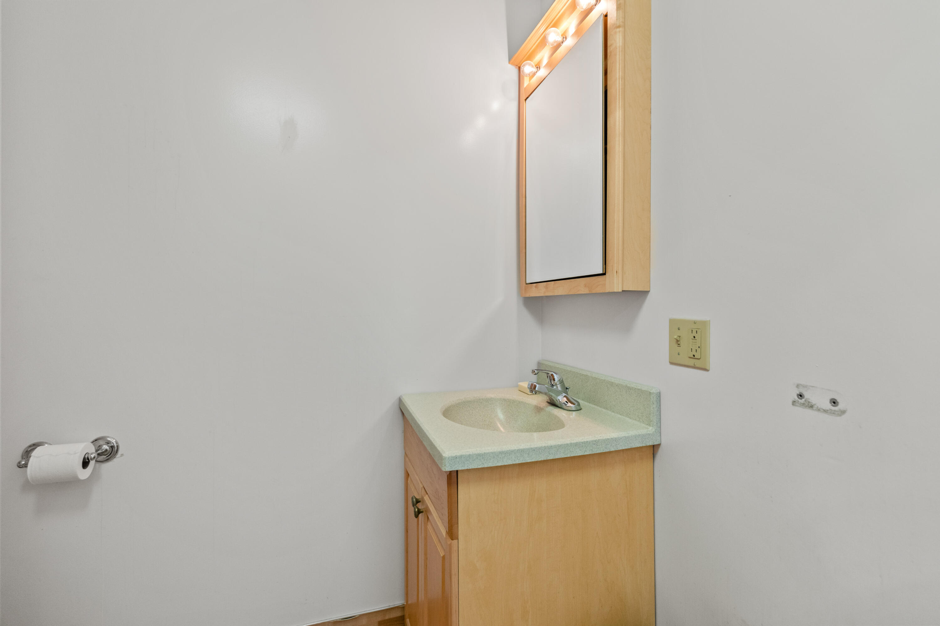 4 Sebago Road Hiram, ME 04041 - Photo 12 of 73 4SebagoRoadHiram_026