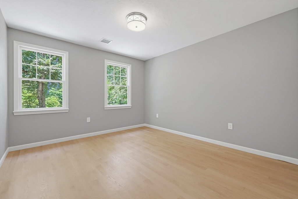 45 Baron Road Franklin, MA 02038 - Photo 24 of 42