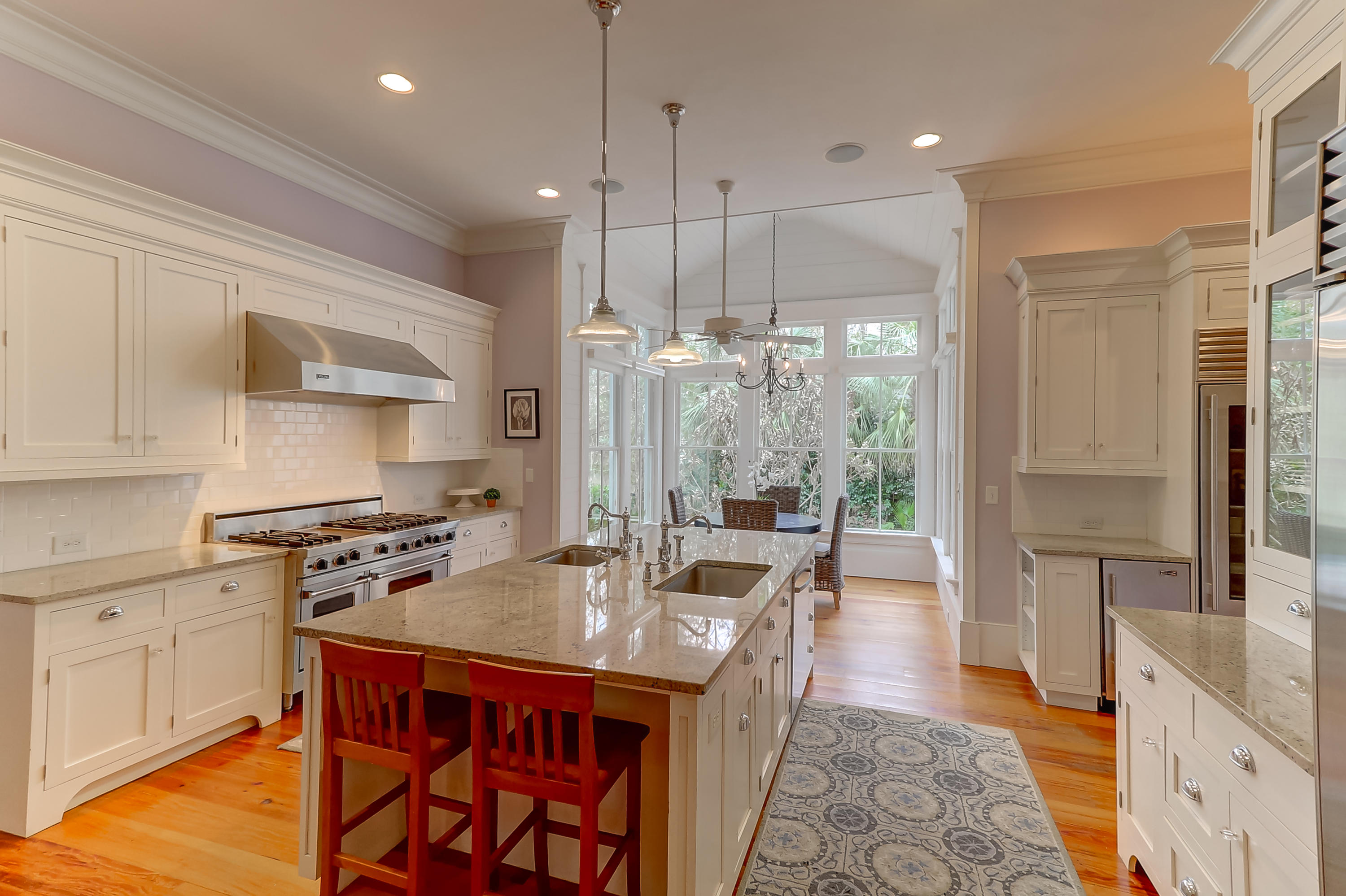 30 Hopetown Road Mount Pleasant, SC 29464 - Photo 9 of 57 Kitchen