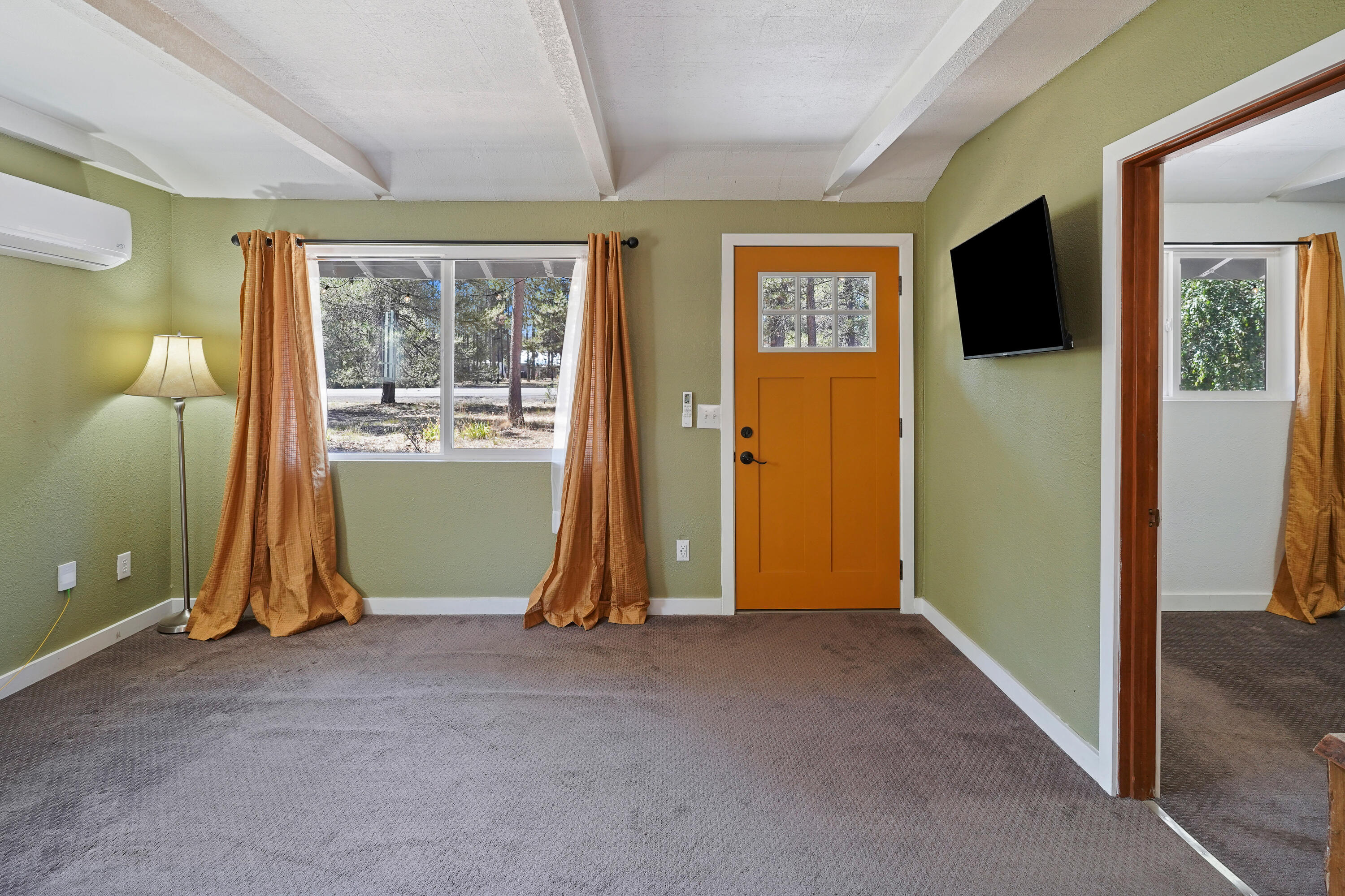 52844 Day Road La Pine, OR 97739 - Photo 13 of 36 DSC01595