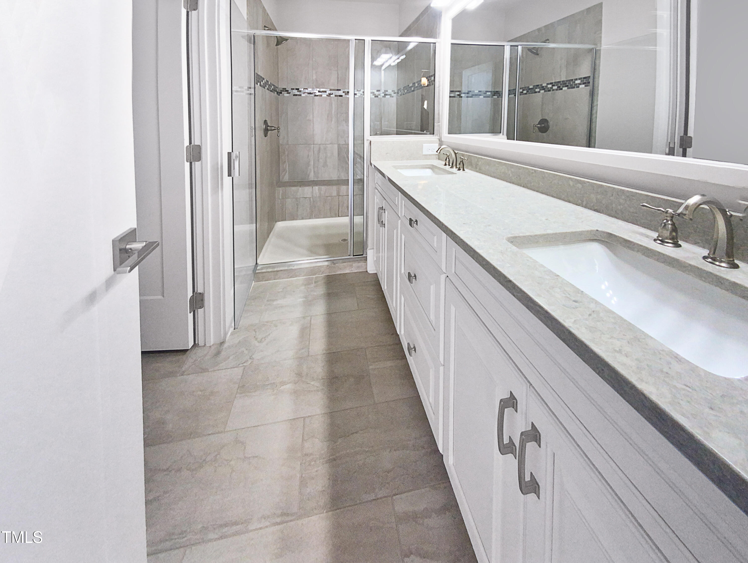 10210 Sablewood Drive, Unit 101 Raleigh, NC 27617 - Photo 7 of 22 photo_07