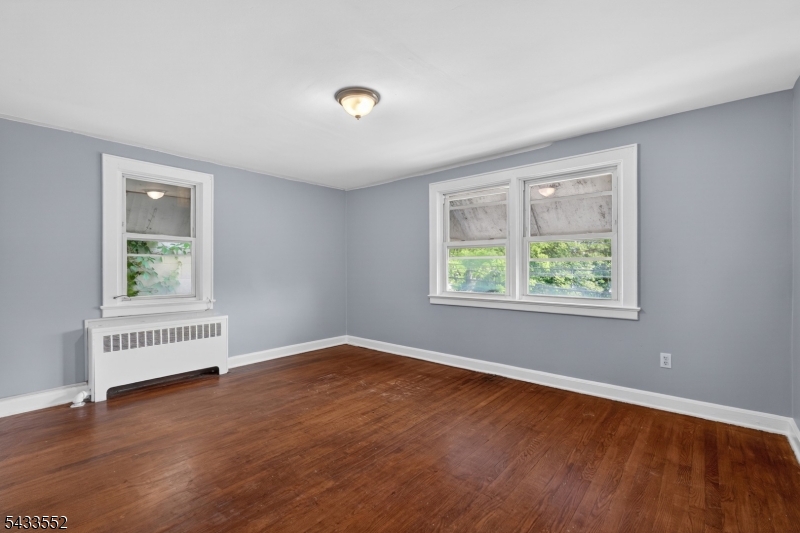 1231 Union Street Linden, NJ 07036 - Photo 12 of 32