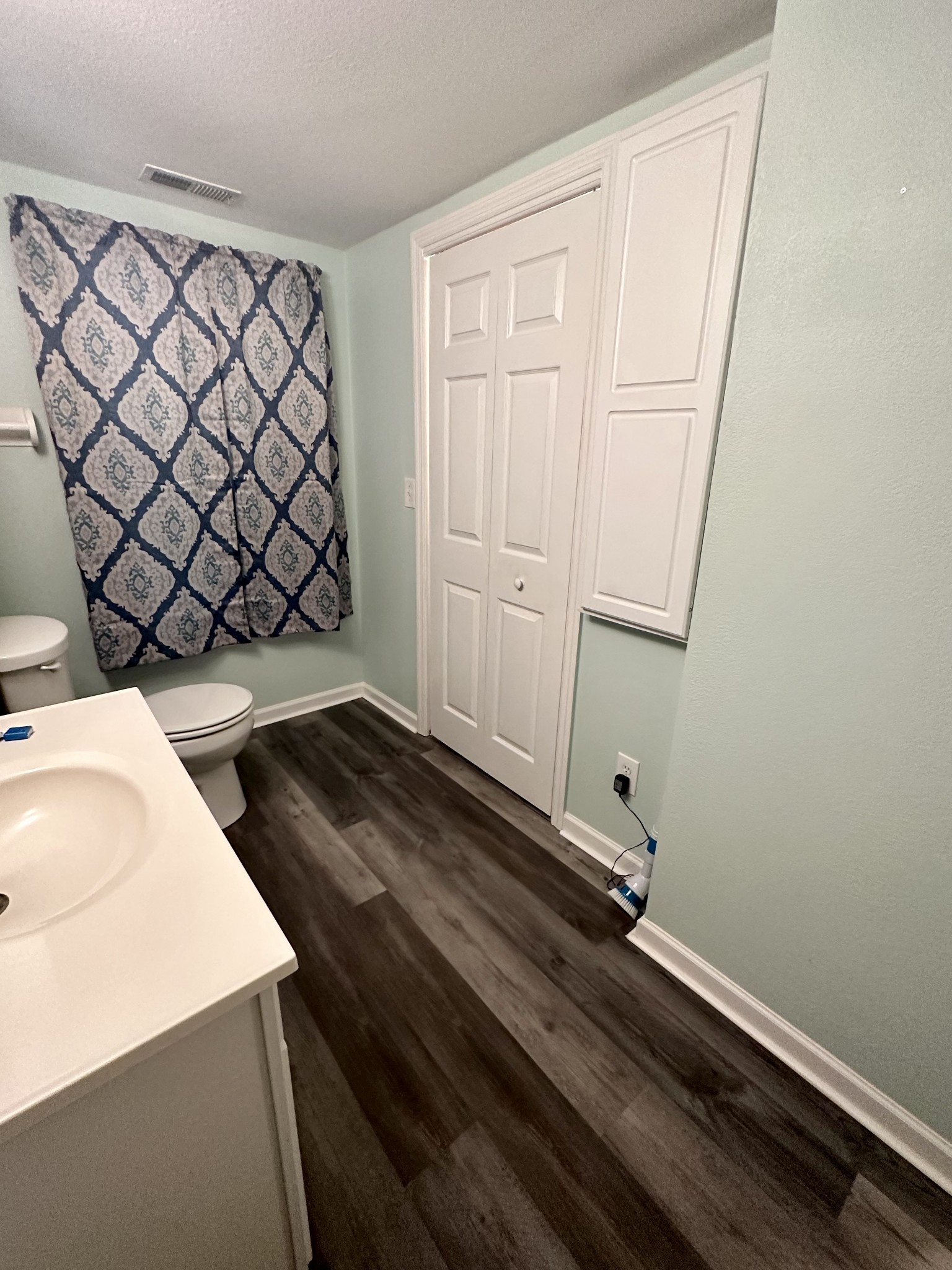 33 Ashley Drive Beechgrove, TN 37018 - Photo 8 of 28 a room with storage and utility