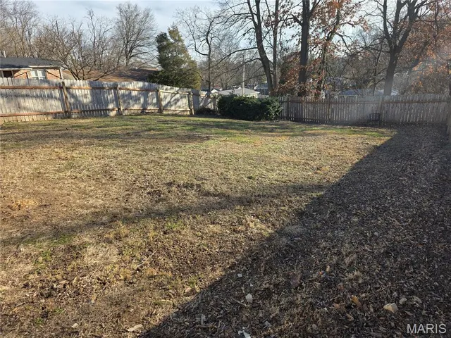 $1,450 | 8600 Engler Avenue, St. Louis, MO 63114