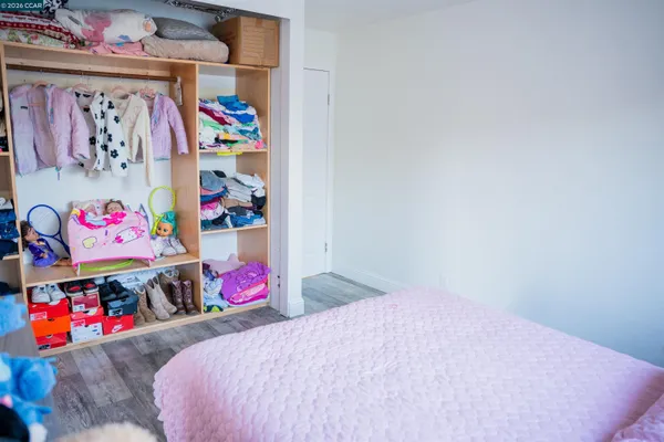 $575,000 | 348 Valle Vista Avenue, Vallejo, CA 94590