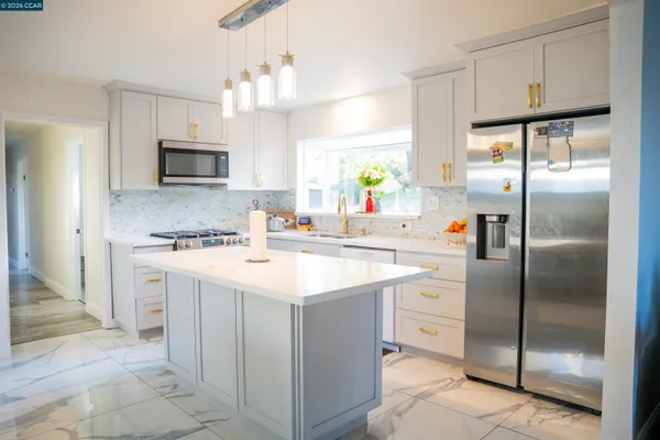 $575,000 | 348 Valle Vista Avenue, Vallejo, CA 94590