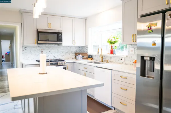 $575,000 | 348 Valle Vista Avenue, Vallejo, CA 94590