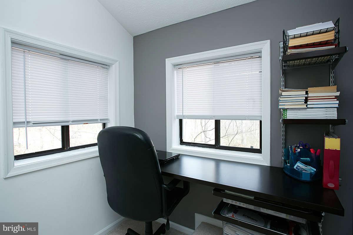 2203 Hunter's Run Drive, Unit 2203 Reston, VA 20191 - Photo 18 of 27 Interior (General)