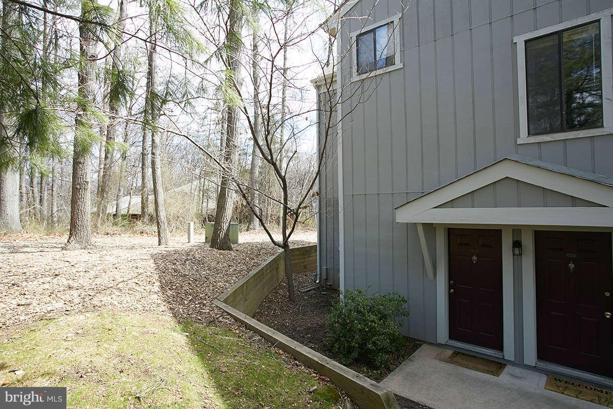 2203 Hunter's Run Drive, Unit 2203 Reston, VA 20191 - Photo 27 of 27 Exterior (Front)