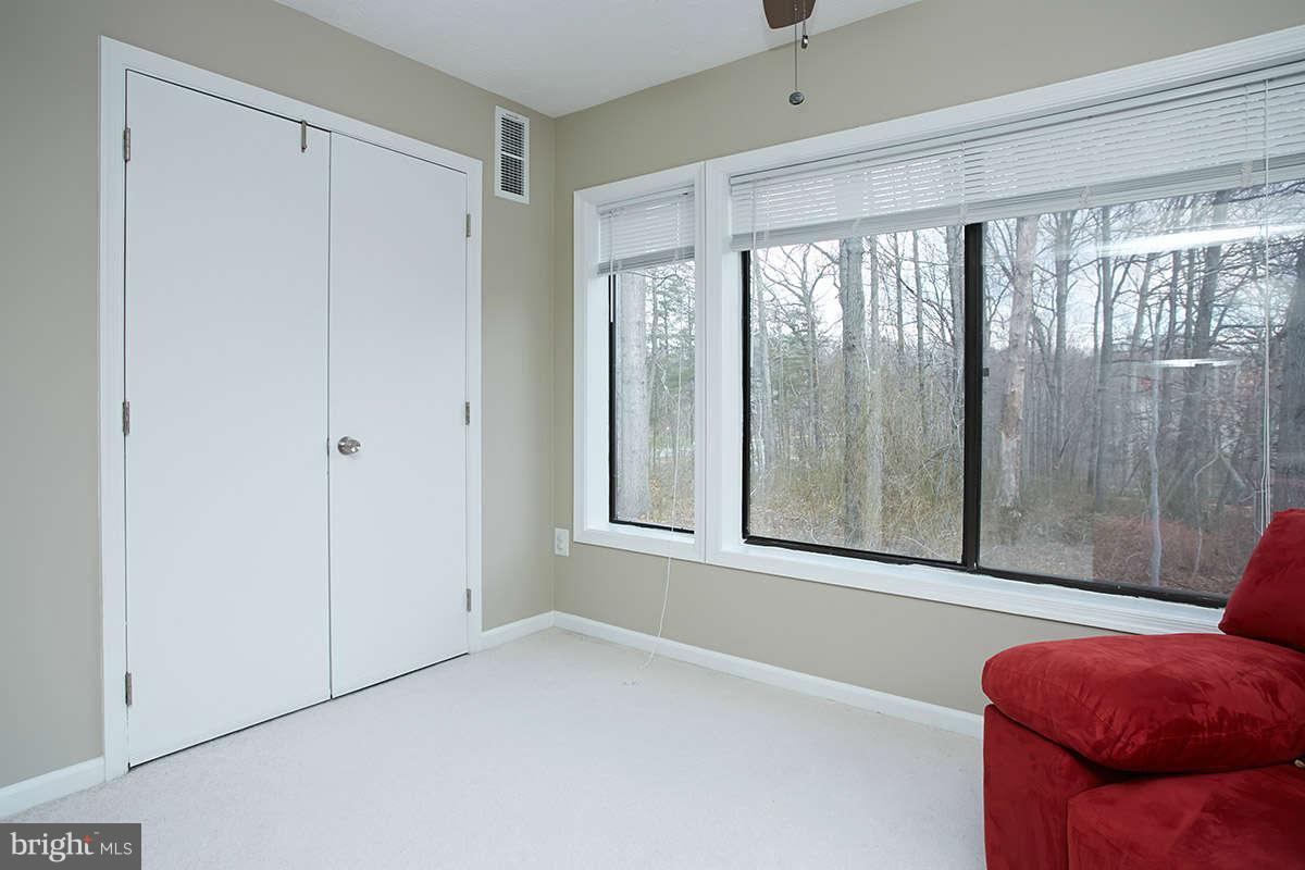 2203 Hunter's Run Drive, Unit 2203 Reston, VA 20191 - Photo 7 of 27 Interior (General)