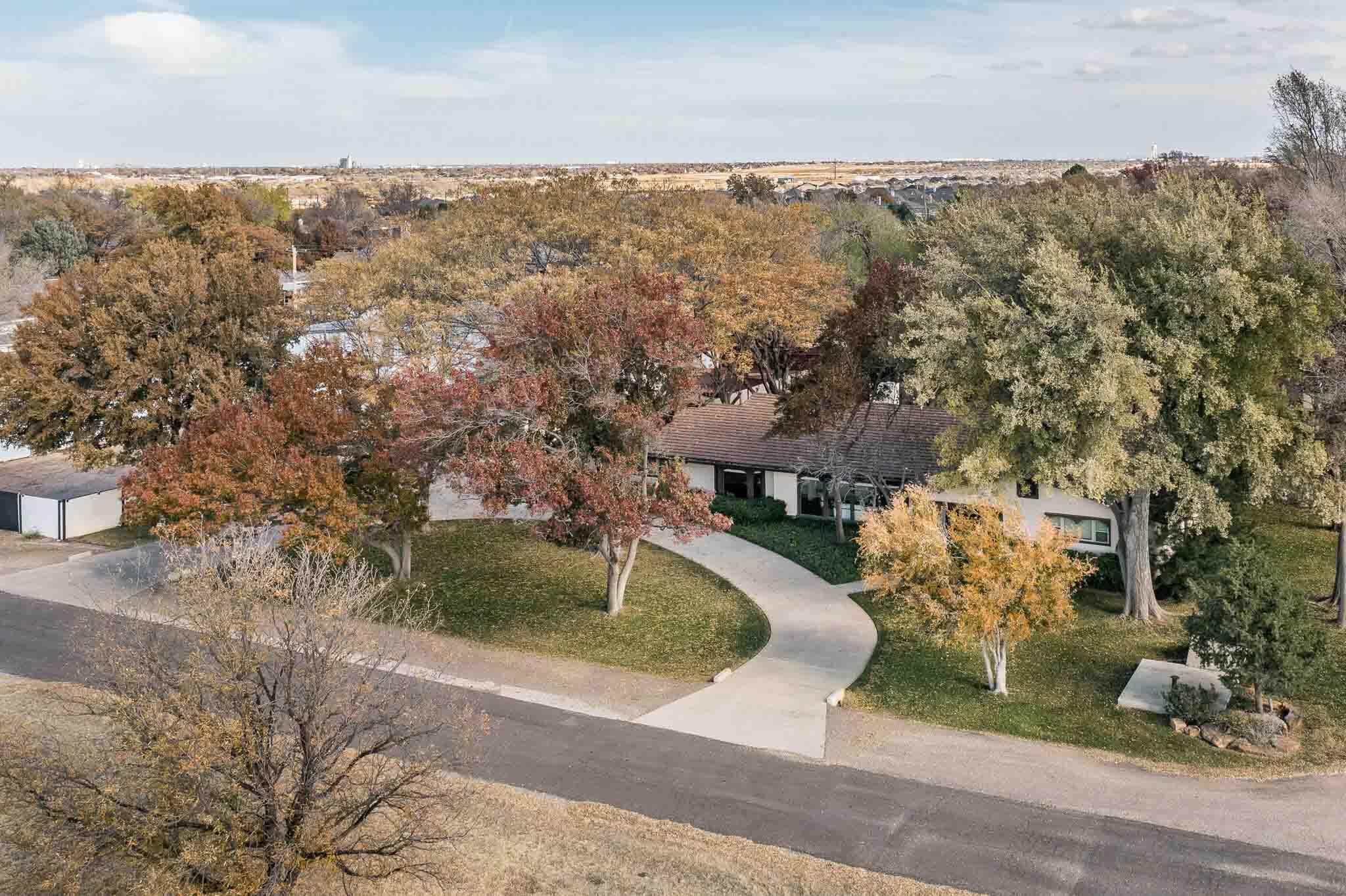 7517 Duling Lane Amarillo, TX 79110 - Photo 5 of 80 7517 Duling Lane -73