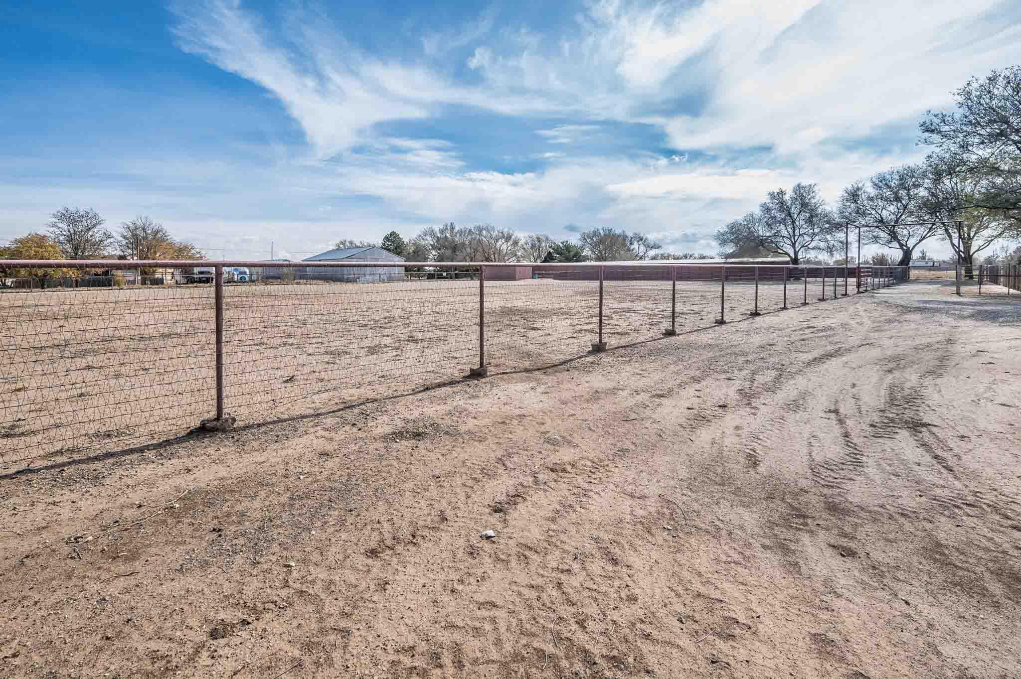 7517 Duling Lane Amarillo, TX 79110 - Photo 67 of 80 a view of outdoor space with wooden fence