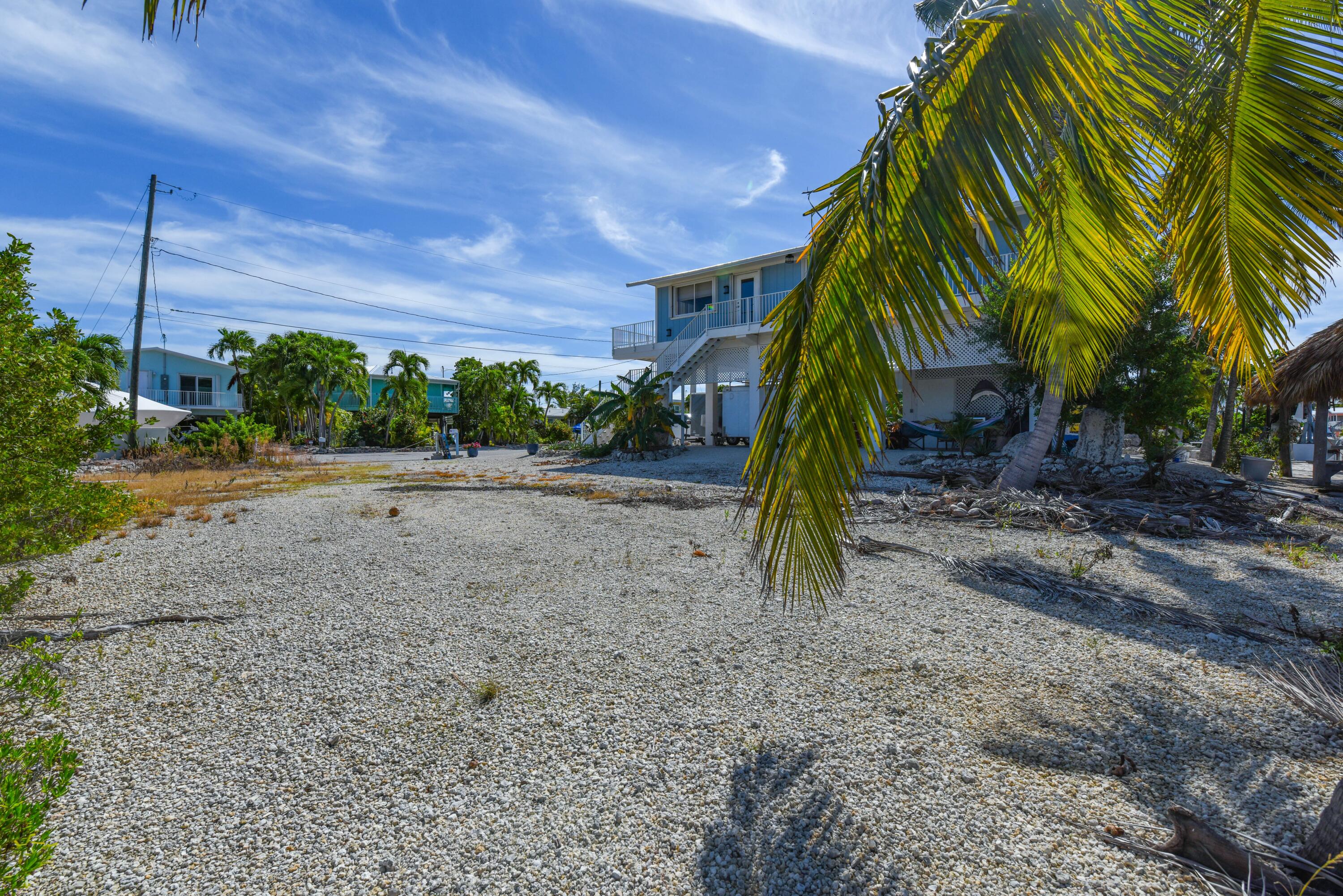 132 Blackbeard Road Summerland Key, FL 33042 - Photo 7 of 17 tempImage1CKbgA