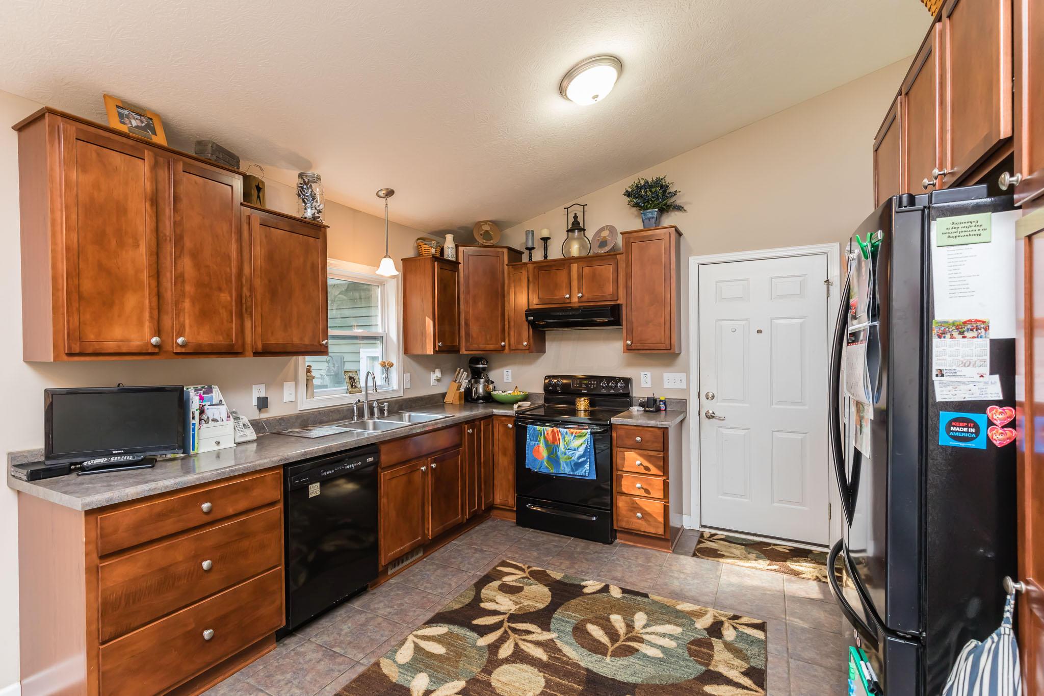 4732 Spring Hill Road Southeast Newark, OH 43056 - Photo 12 of 27