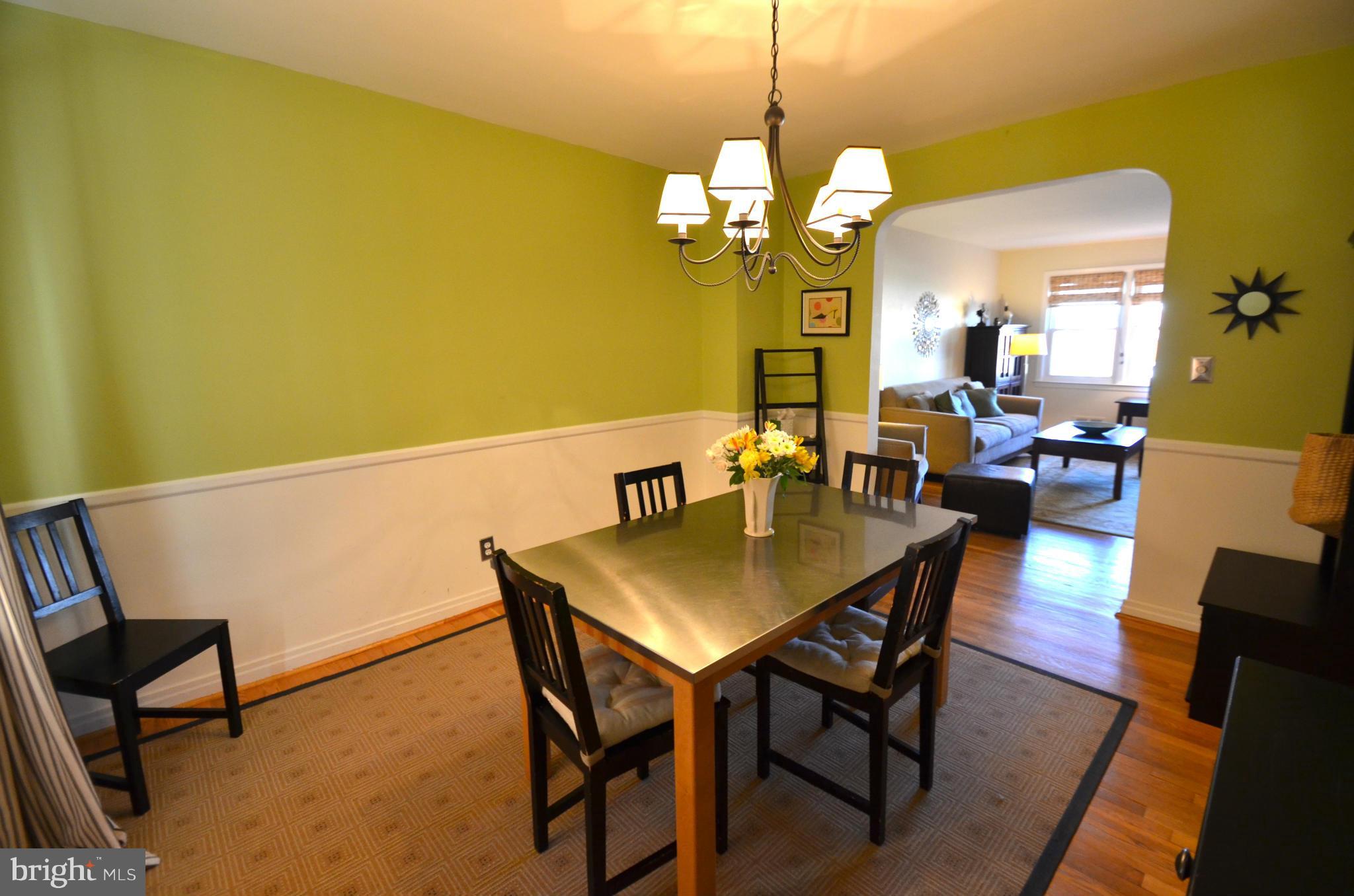 1825 Loch Shiel Road Baltimore, MD 21286 - Photo 4 of 19 Dining room