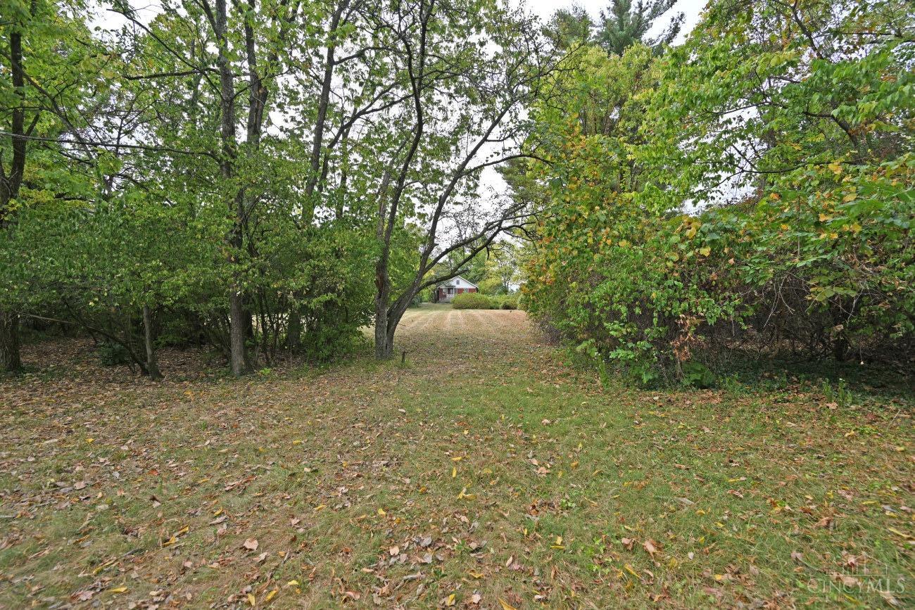 6106 Plainfield Road Silverton, OH 45213 - Photo 13 of 53