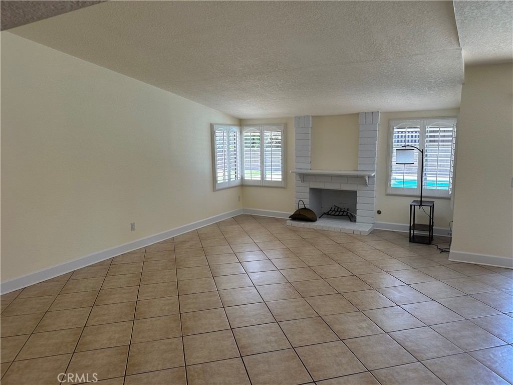 8549 Orange Street Rancho Cucamonga, CA 91701 - Photo 3 of 38