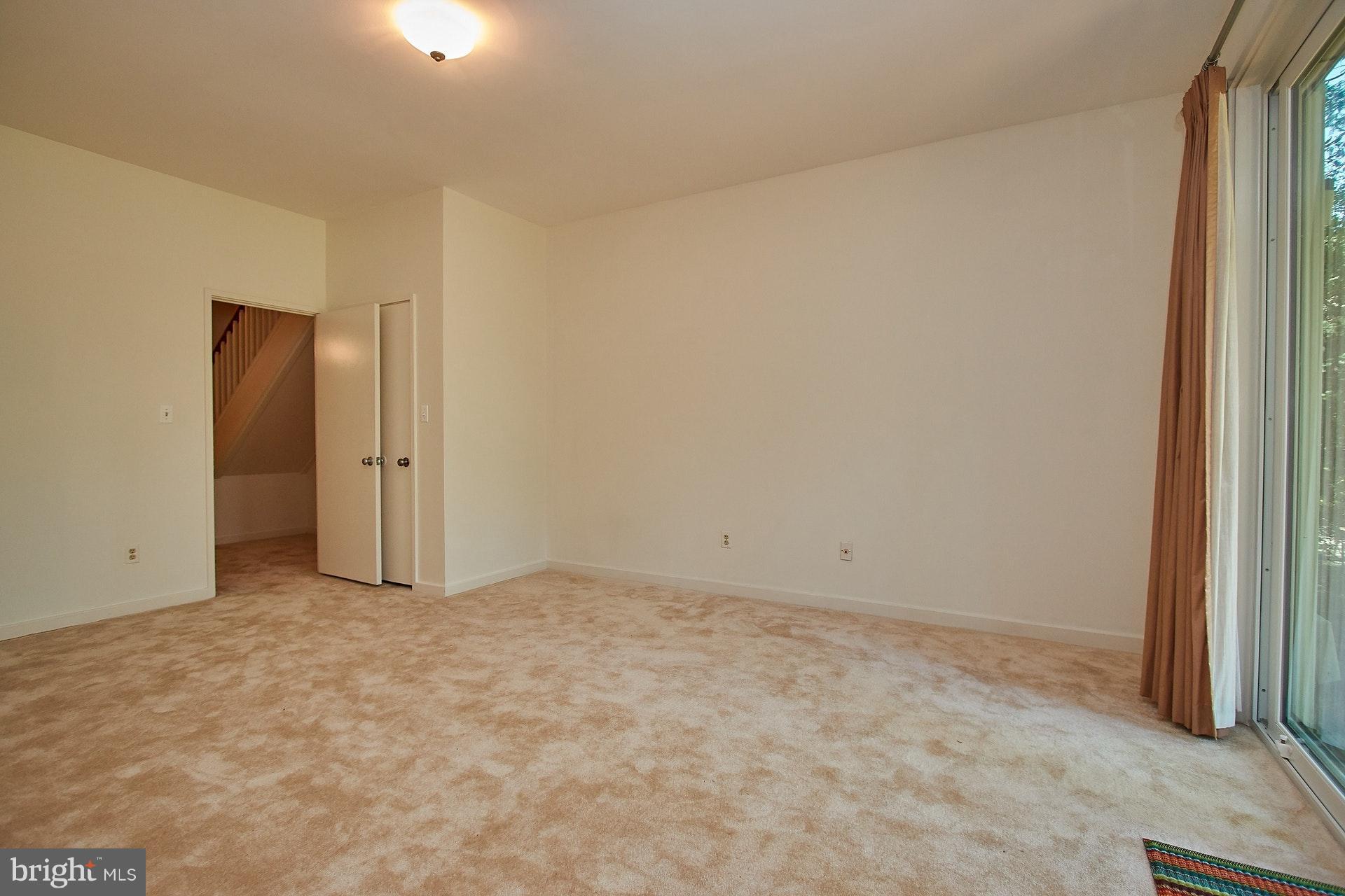 11444 Orchard Lane Reston, VA 20190 - Photo 24 of 30 an empty room with closet area