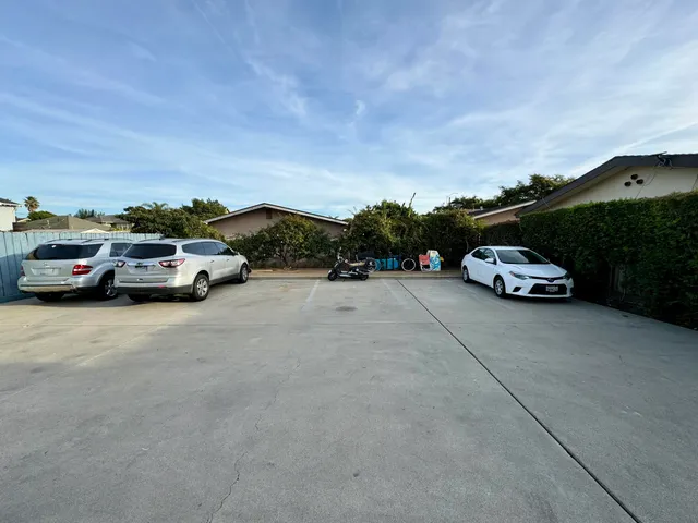$2,500 | 1012 Cacique Street, Unit 6, Santa Barbara, CA 93103