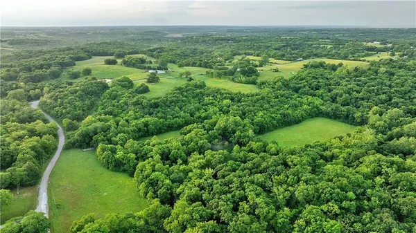 $299,000 | Wilderness Camp Road, Lawson, MO 64062