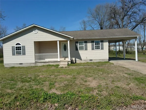 $89,900 | 1603 East Stoddard Street, Dexter, MO 63841
