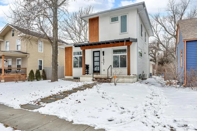 $625,000 | 1831 Illinois Street, Lawrence, KS 66044