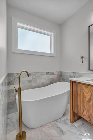 $625,000 | 1831 Illinois Street, Lawrence, KS 66044