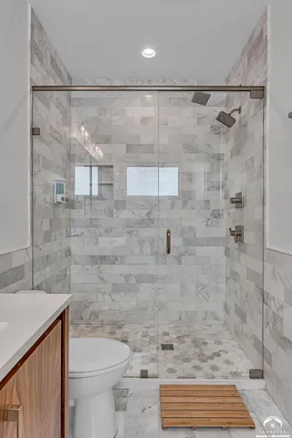 $625,000 | 1831 Illinois Street, Lawrence, KS 66044